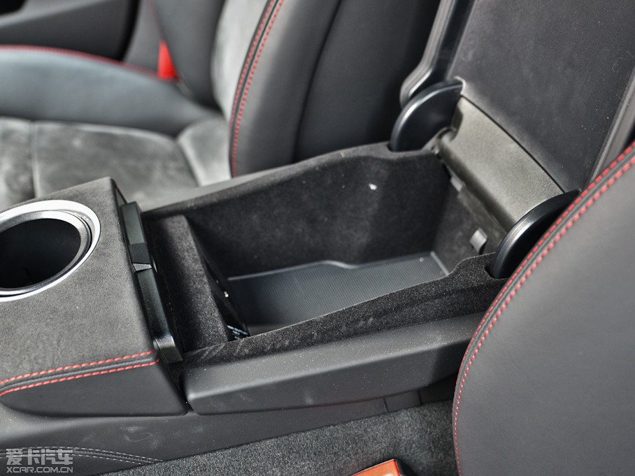 2014Panamera GTS 4.8L