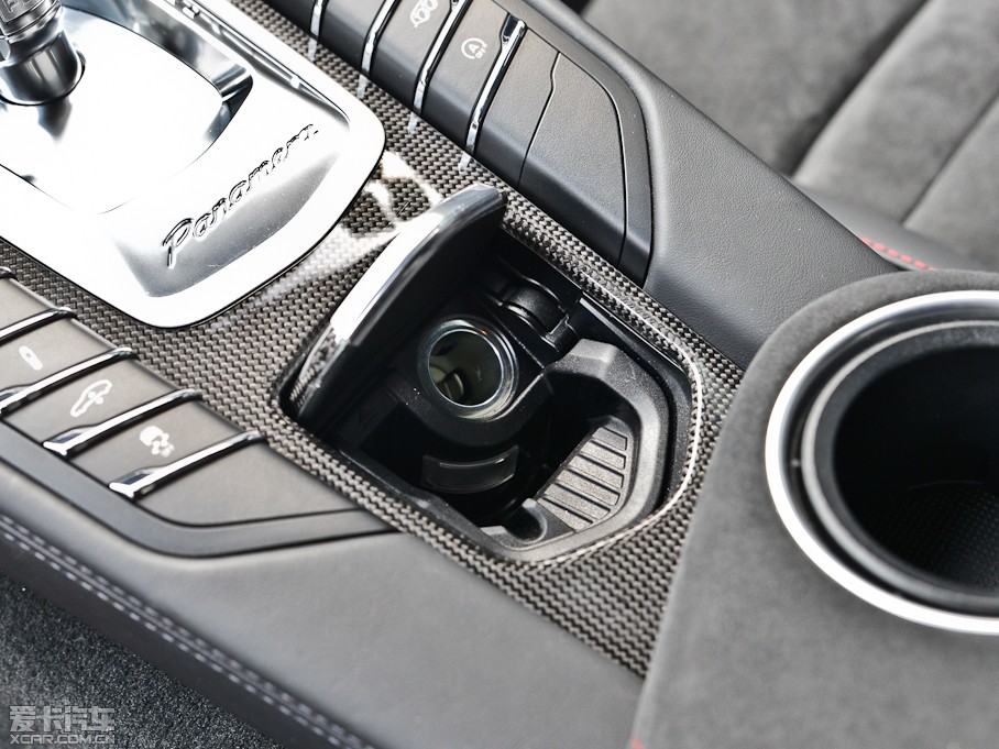 2014Panamera GTS 4.8L