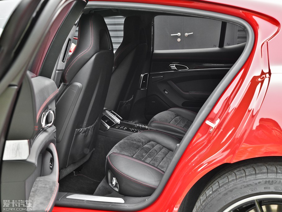 2014Panamera GTS 4.8L