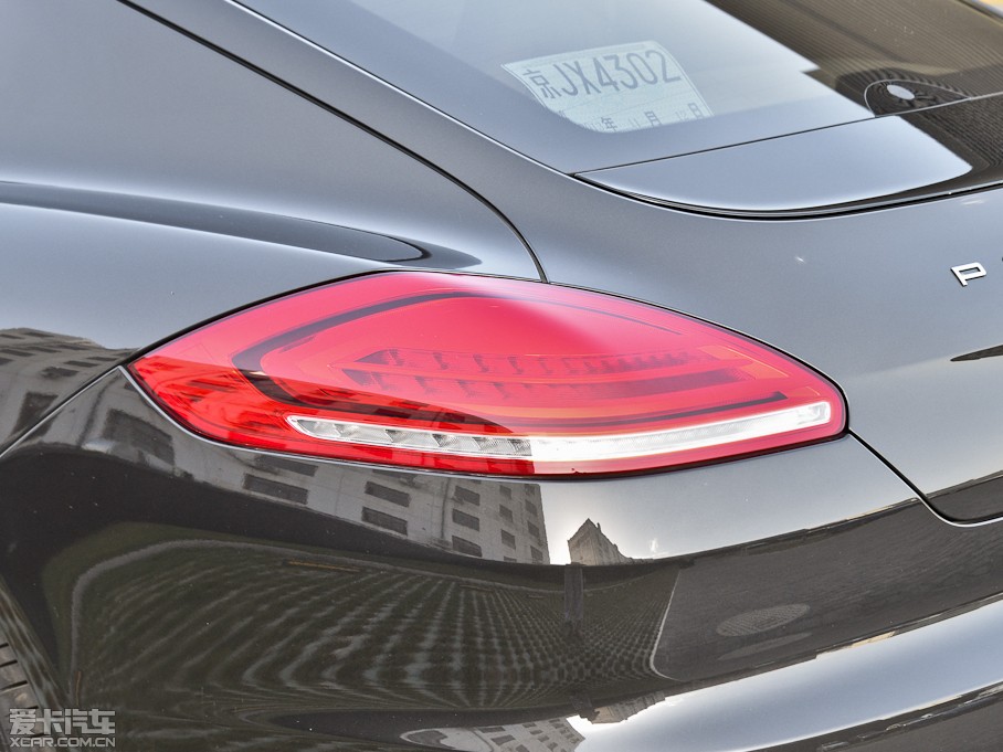 2014Panamera 4