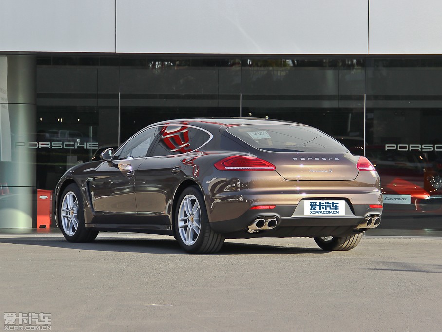 2014Panamera S Executive