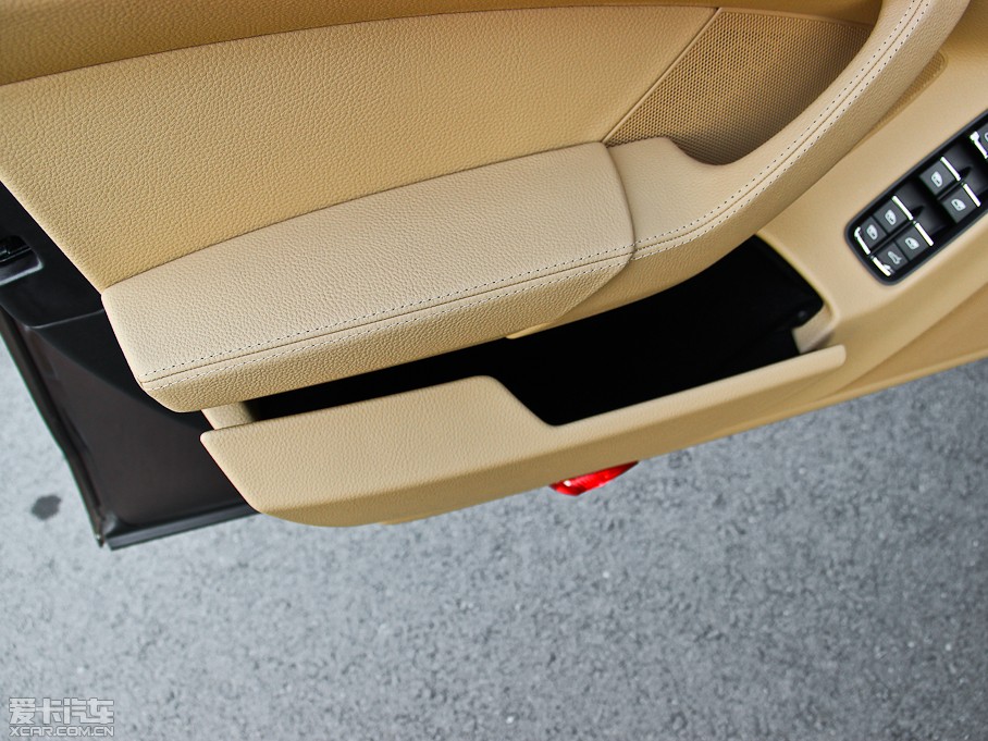 2014Panamera S Executive