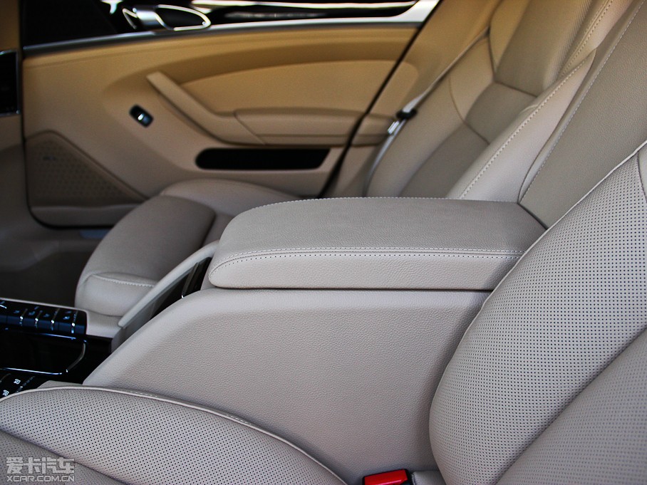 2014Panamera S Executive