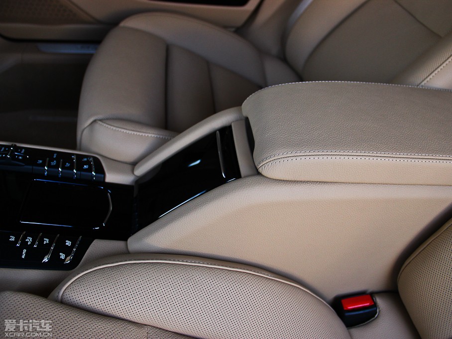 2014Panamera S Executive