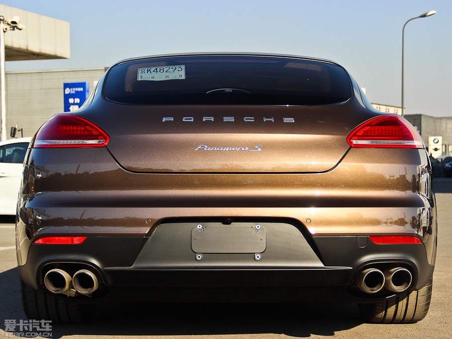 2014Panamera S Executive