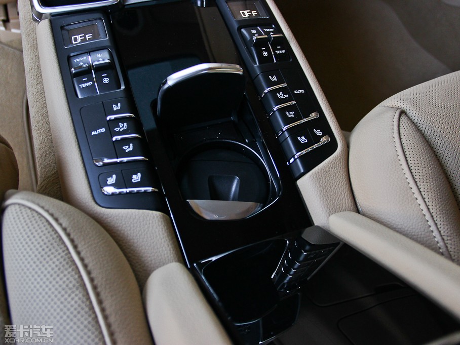 2014Panamera S Executive