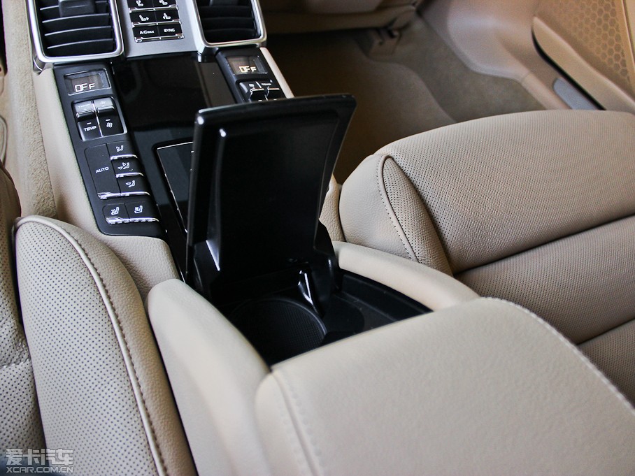 2014Panamera S Executive