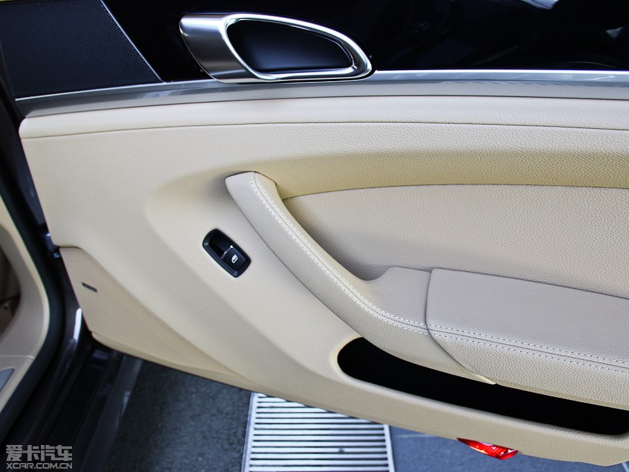 2014Panamera S Executive