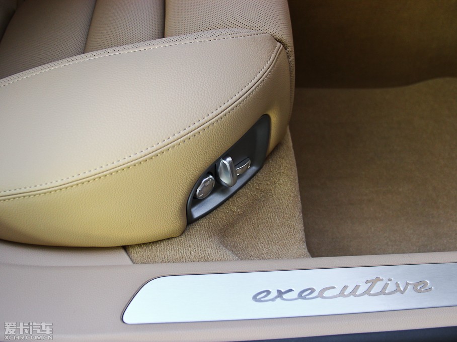 2014Panamera S Executive