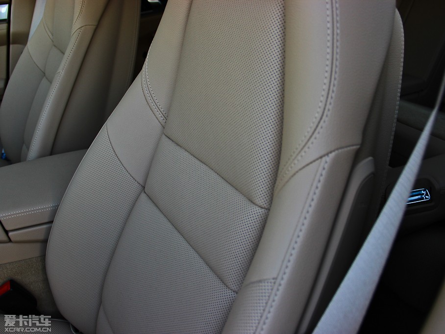 2014Panamera S Executive