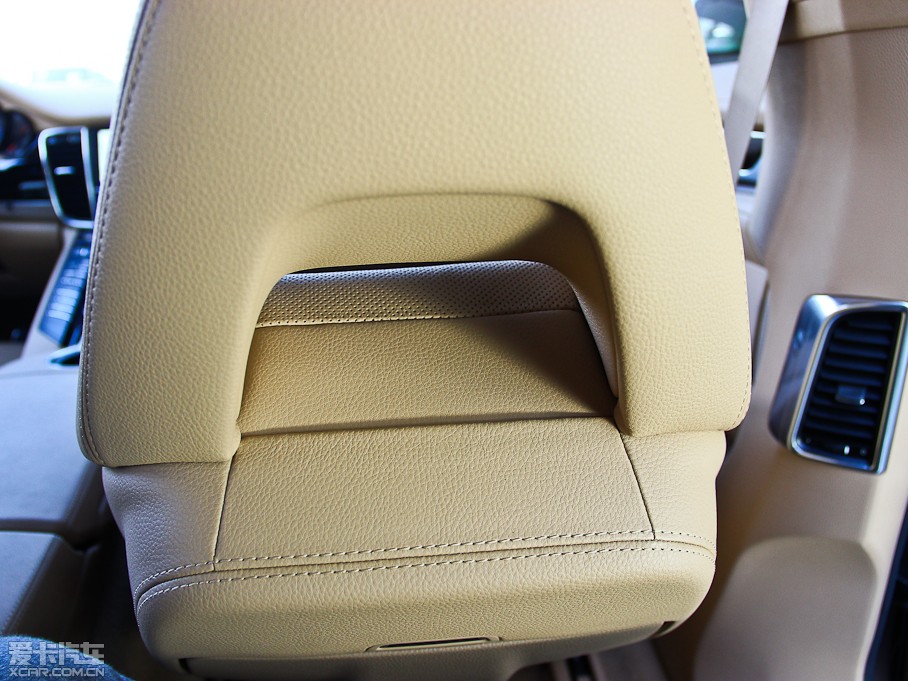 2014Panamera S Executive