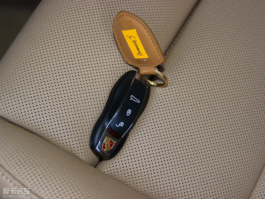 2014Panamera S Executive