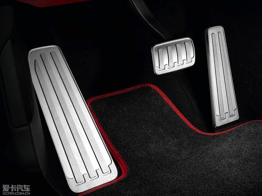 2014Panamera Turbo Sư