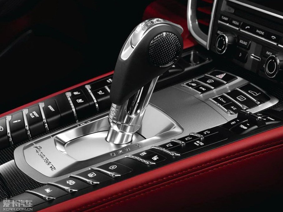 2014Panamera Turbo Sư