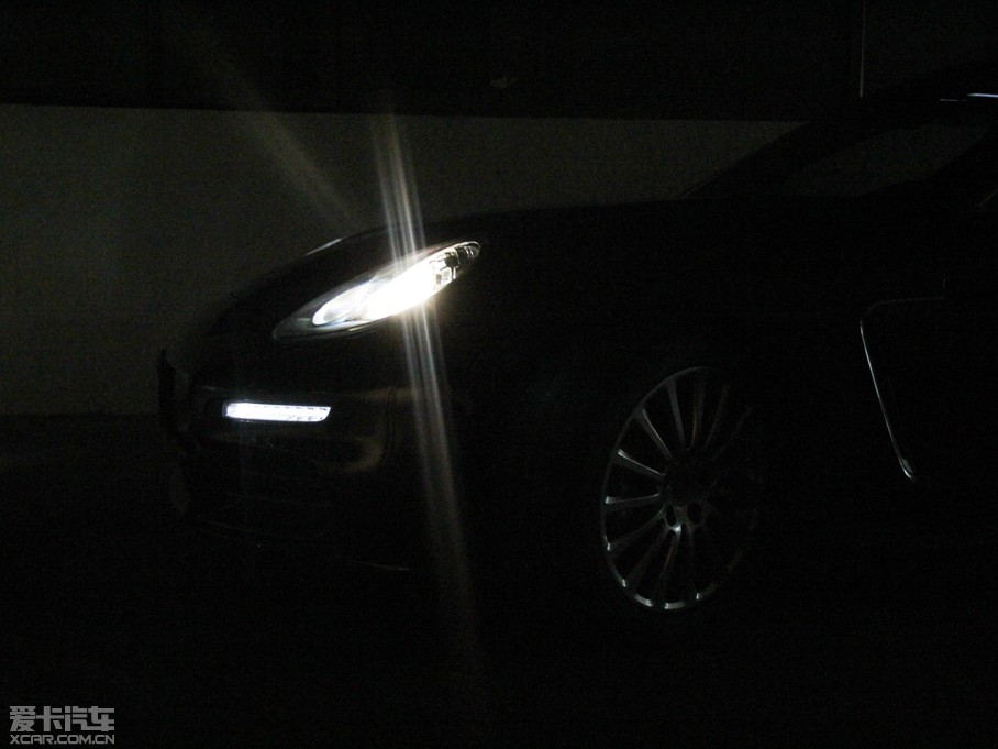 2014Panamera 4S Executive