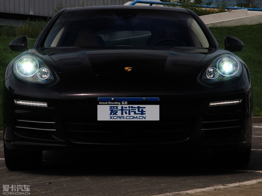 2014Panamera 4S Executive