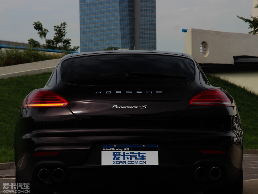 2014Panamera 4S Executive
