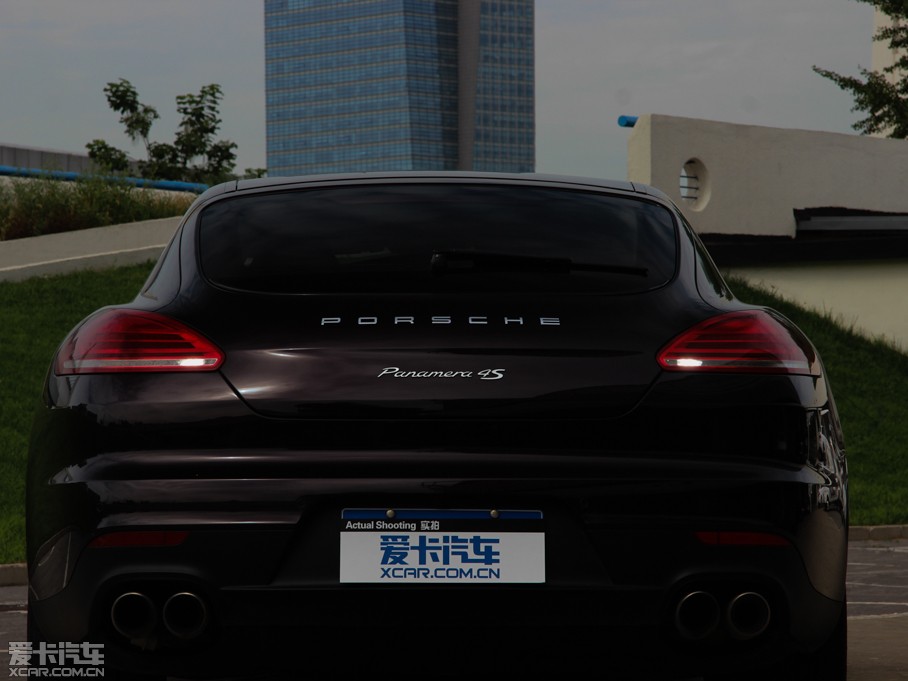 2014Panamera 4S Executive
