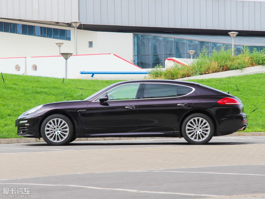 2014Panamera 4S Executive