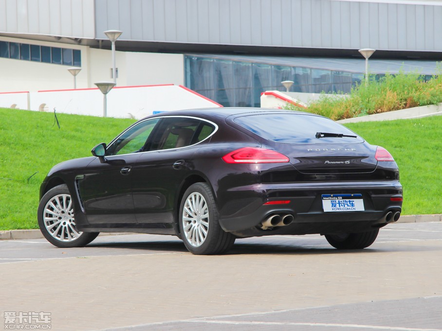 2014Panamera 4S Executive
