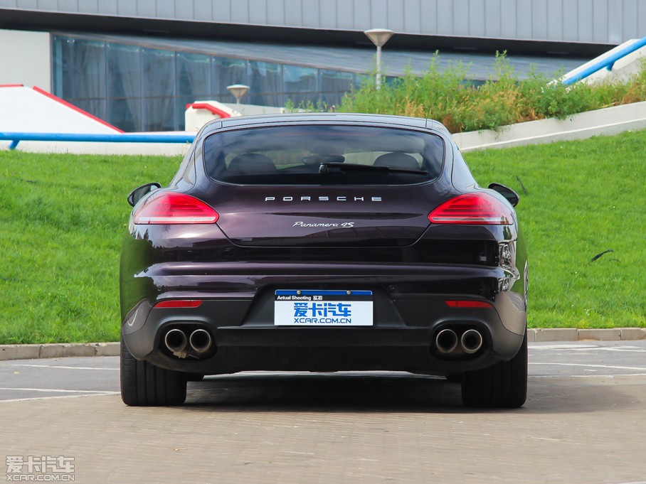 2014Panamera 4S Executive