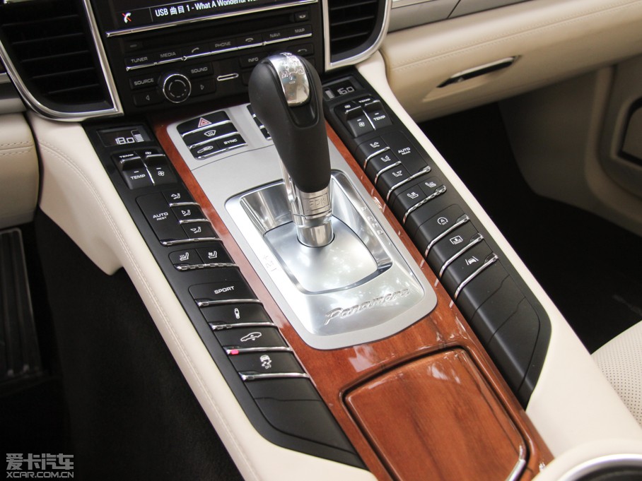 2014Panamera 4S Executive