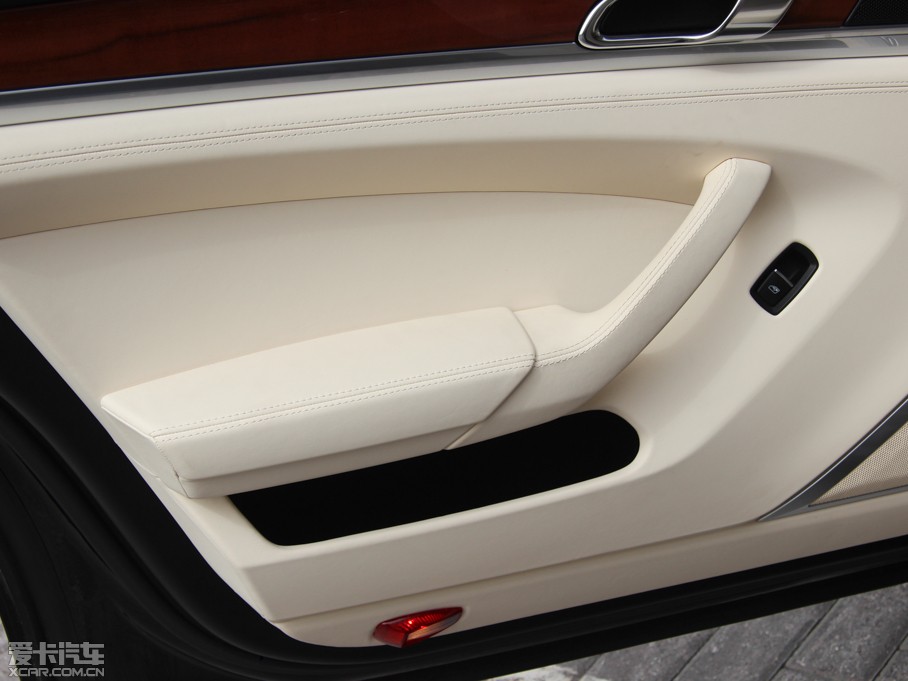 2014Panamera 4S Executive