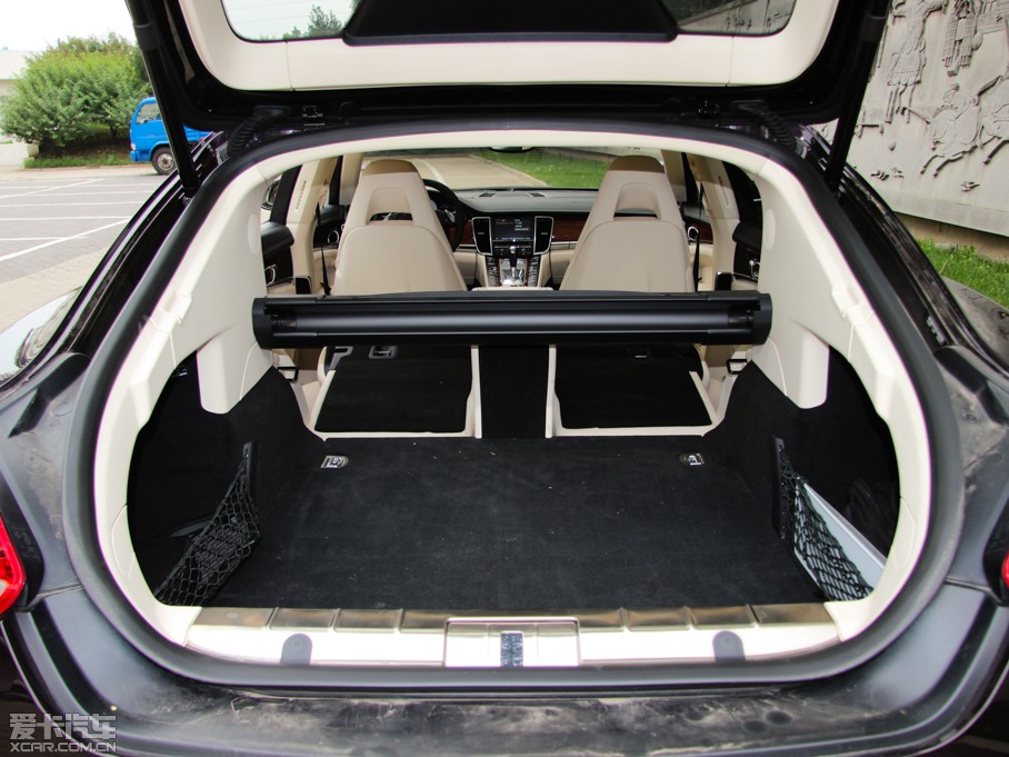 2014Panamera 4S Executive