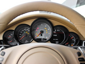 2014S Executive п؅^