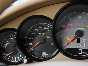 2014S Executive п؅^