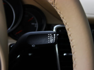 2014S Executive п؅^