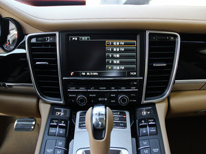 2014S Executive п؅^