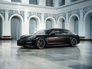 2014Exclusive Series w^