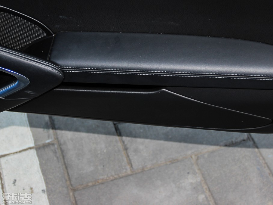 2014��r��911 Targa 4