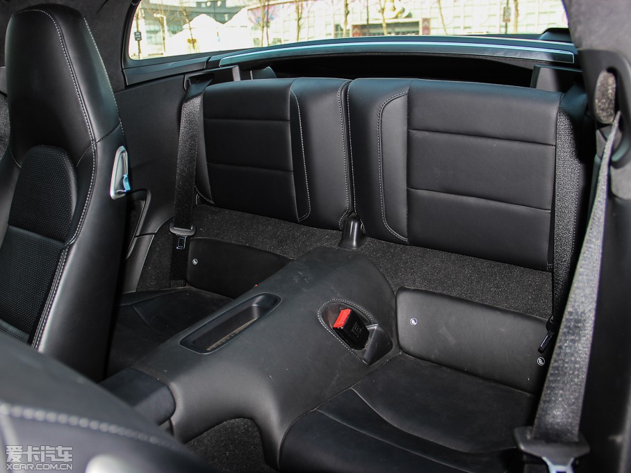 2014��r��911 Targa 4