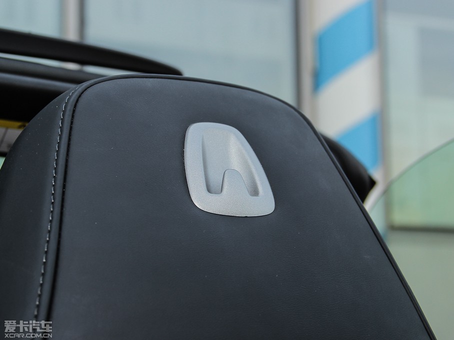 2014��r��911 Targa 4