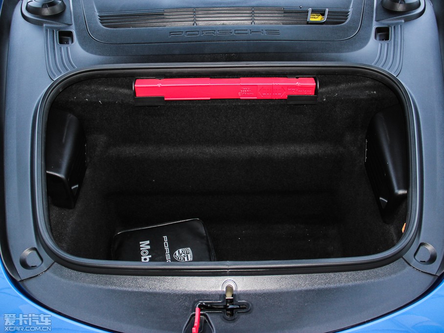 2014��r��911 Targa 4