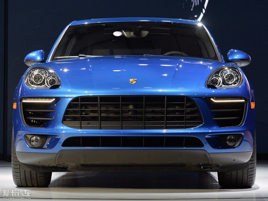 2014Macan S