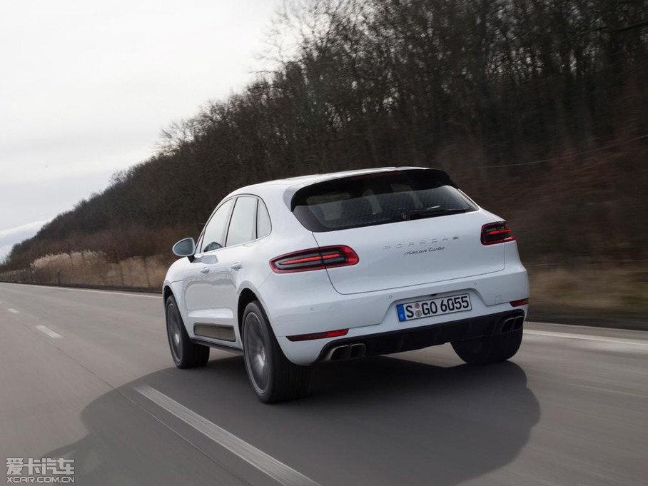2014Macan S