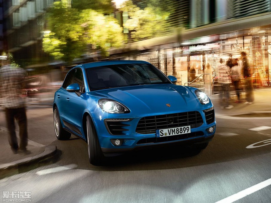 2014Macan S