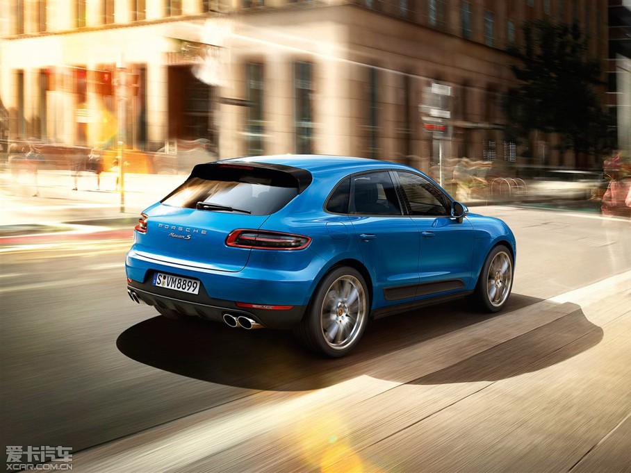 2014Macan S