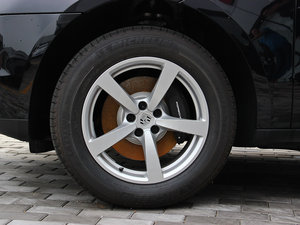 2014款2.0T 轮圈