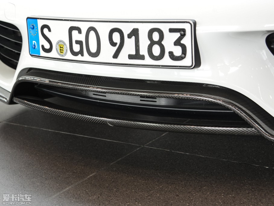 2014r918 Spyder Weissach package