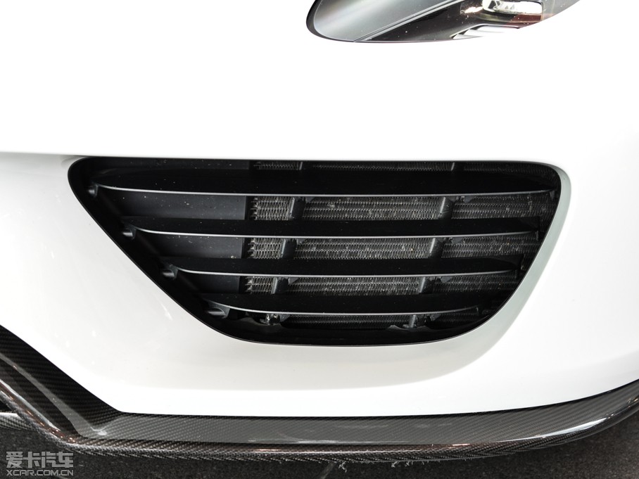 2014r918 Spyder Weissach package