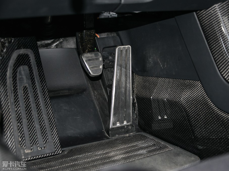 2014r918 Spyder Weissach package