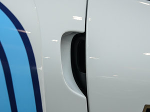 2014Spyder Weissach package ^