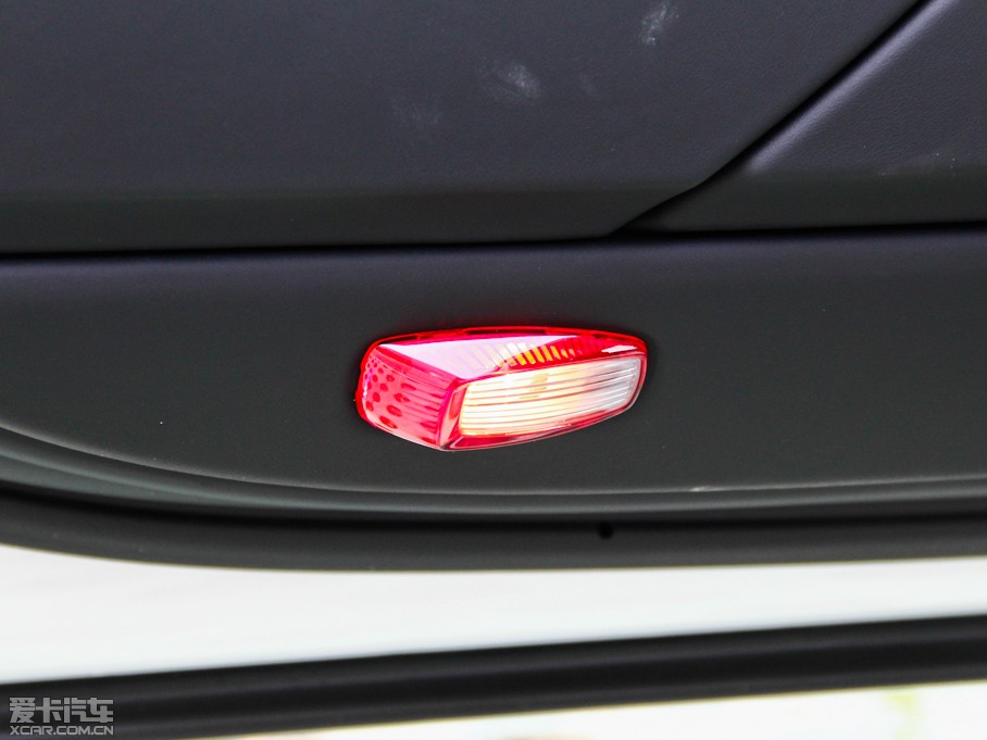 2014PanameraԴ S E-Hybrid