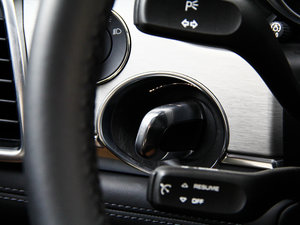 2014S E-Hybrid п؅^