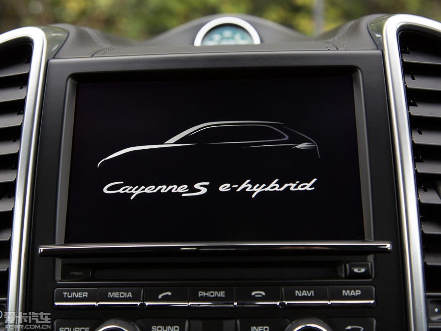 2015CayenneԴ S E-Hybrid