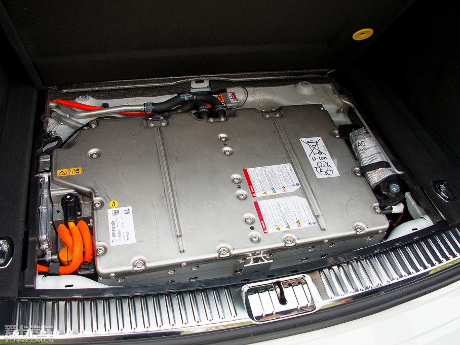 2015CayenneԴ S E-Hybrid